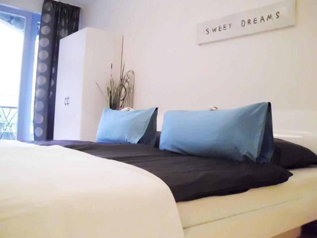 Apartment Cologne City Bagian luar foto